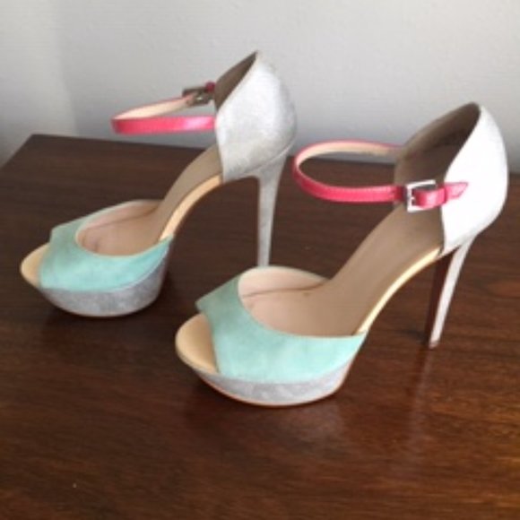 Boutique 9 Color Block Platform Ankle Strap Heels - Picture 3 of 5